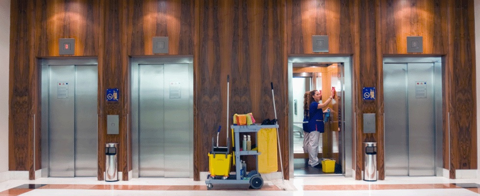 Expert janitorial team